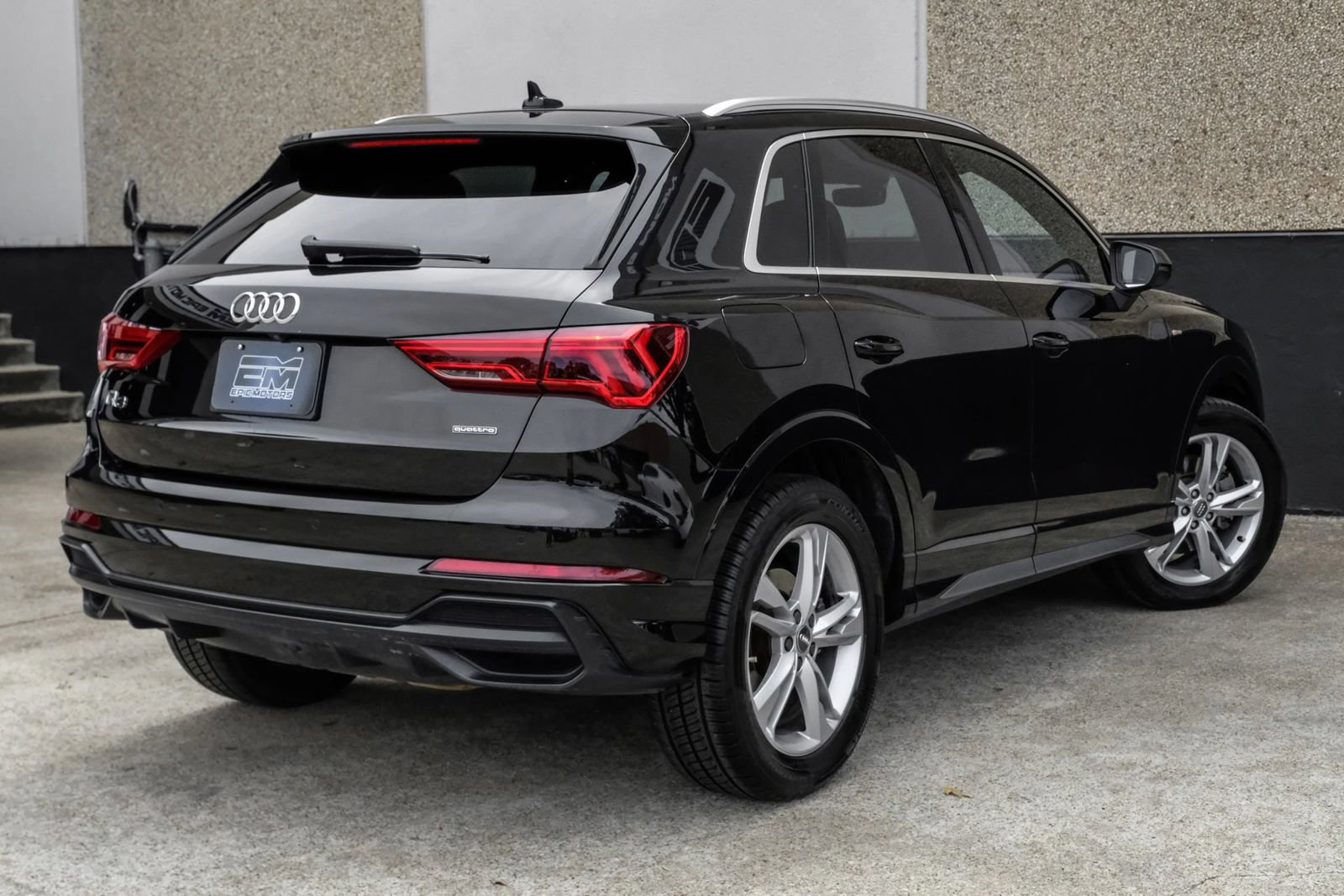 Used 2020 Audi Q3 2.0T Premium Plus w/ Premium Plus Package AWD/4WD image 8