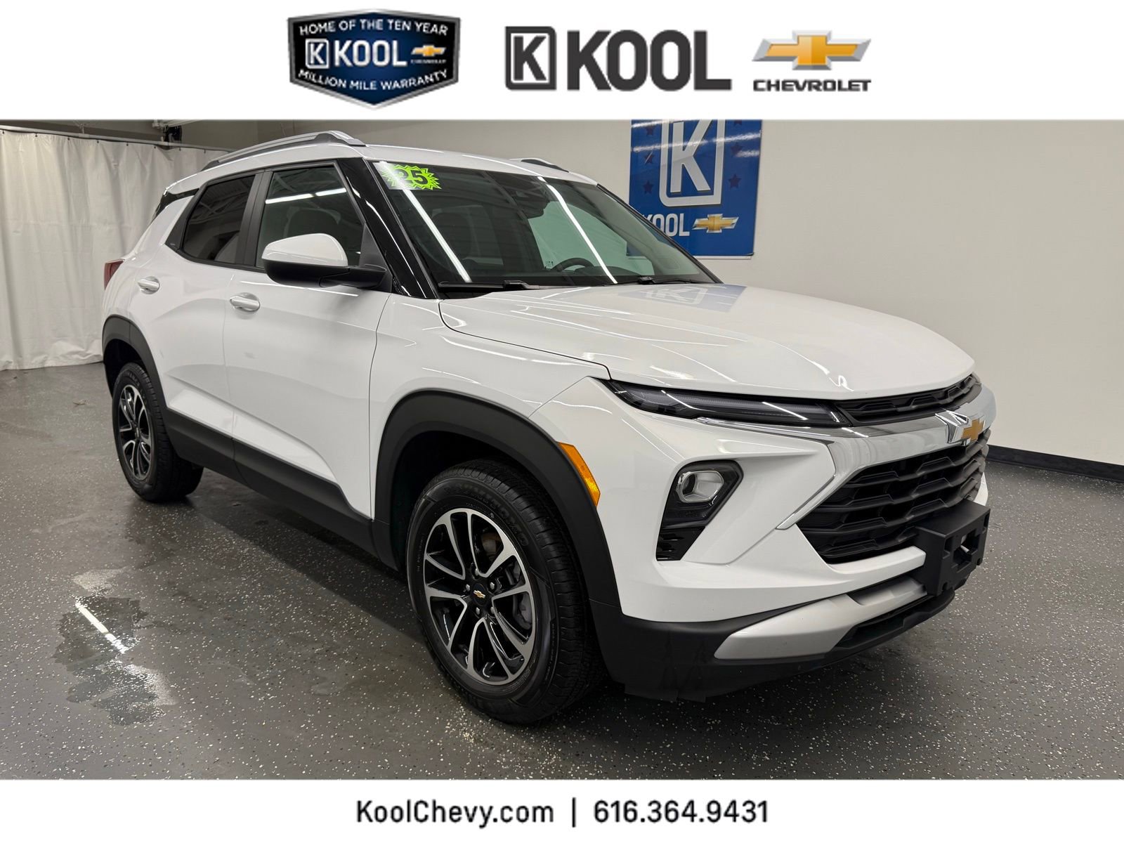 Used 2025 Chevrolet TrailBlazer LT image 1