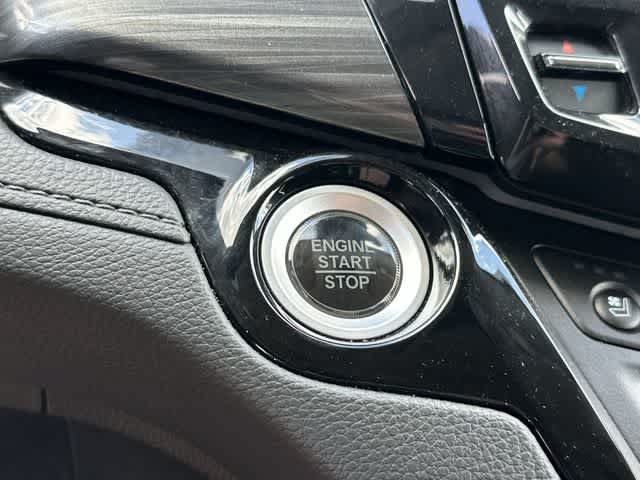 Used 2023 Honda Odyssey Elite image 11