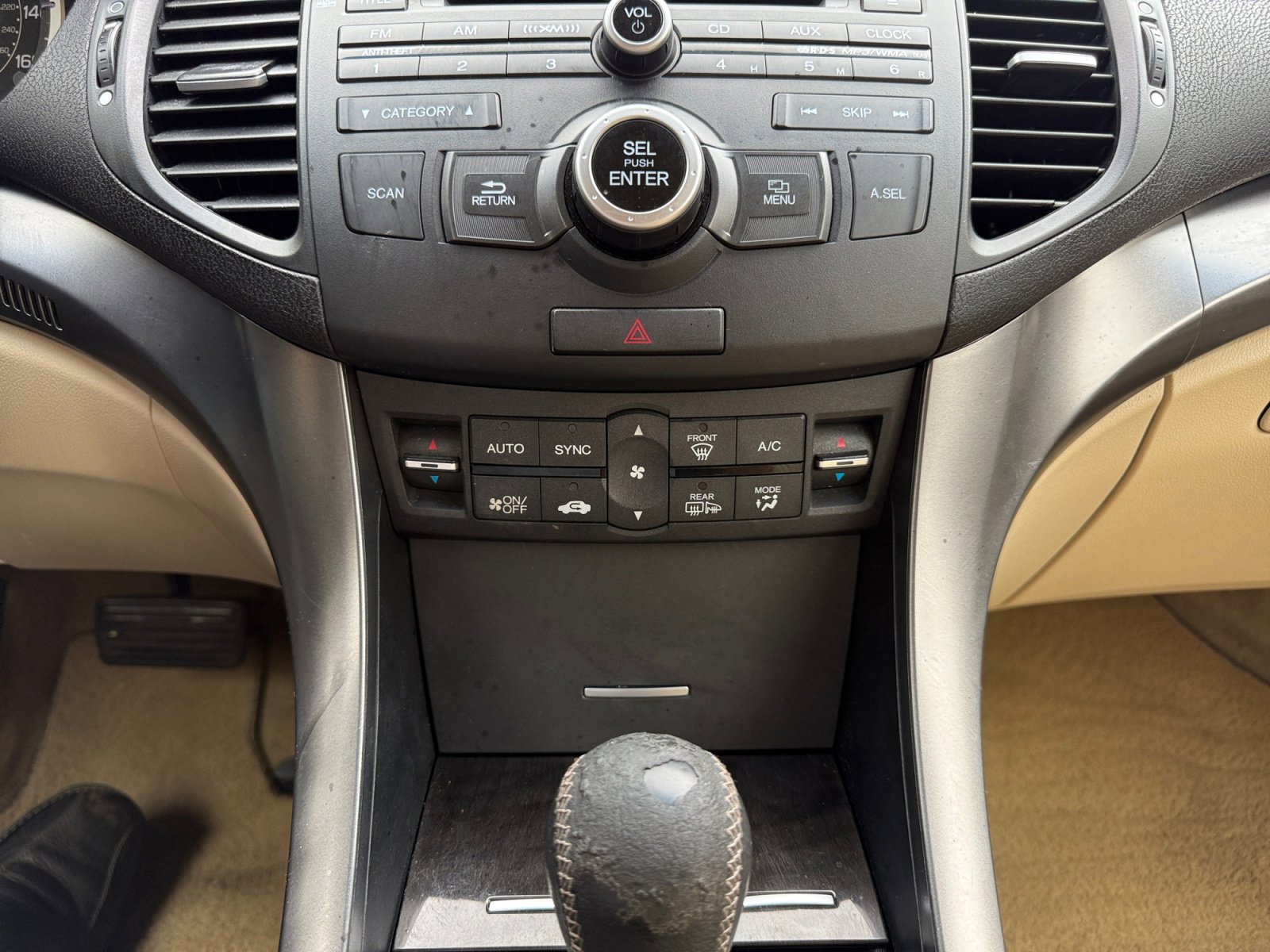 Used 2013 Acura TSX Sedan image 19