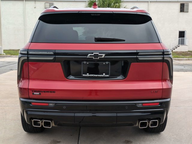 Used 2024 Chevrolet Traverse RS w/ LPO, Floor Liner Package FWD image 6
