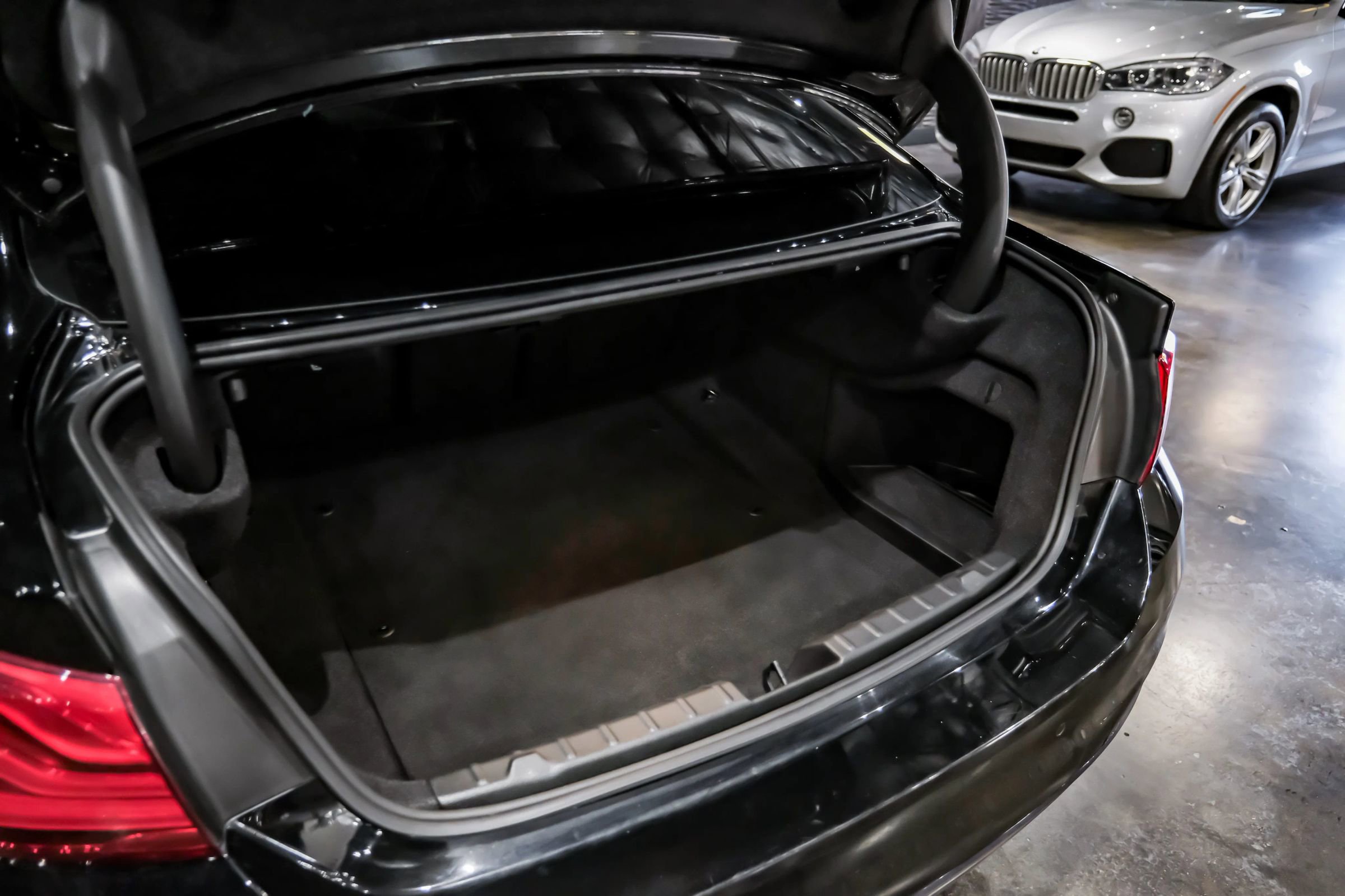 Used 2019 BMW 430i xDrive Coupe w/ Convenience Package image 46