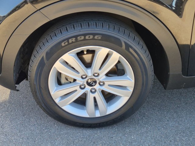 Used 2017 Kia Sportage LX AWD/4WD image 9