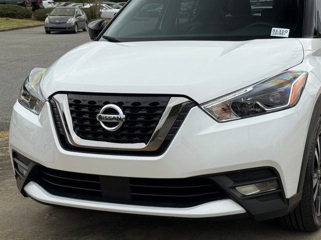 Used 2020 Nissan Kicks SR w/ SR Premium Package image 10