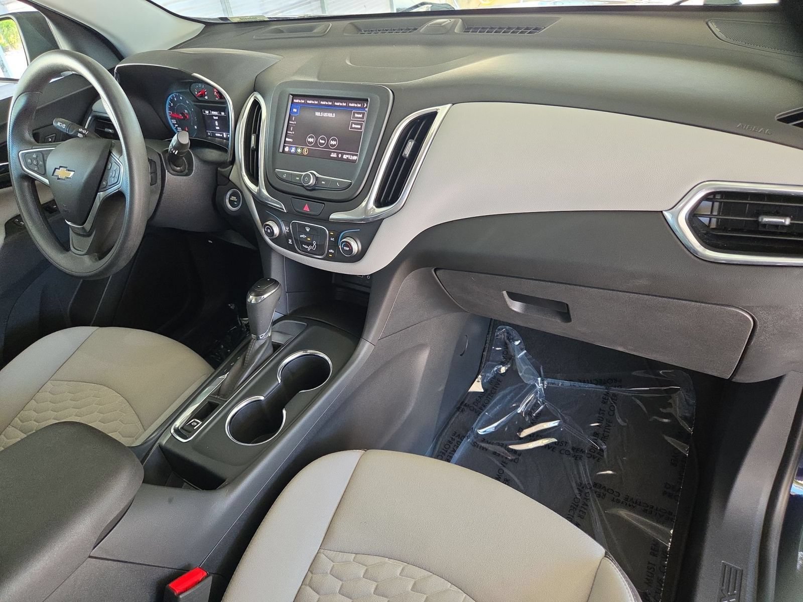 Used 2020 Chevrolet Equinox LS w/ LS Convenience Package FWD image 28