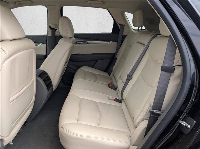 Used 2017 Cadillac XT5 Luxury FWD image 19
