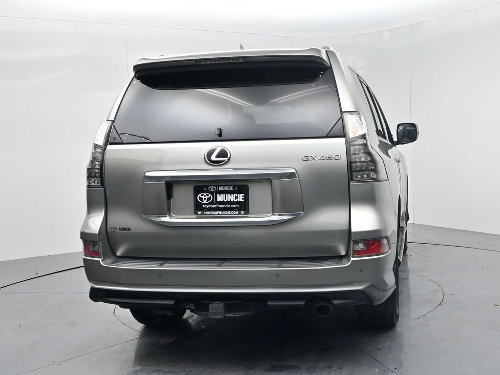 Used 2023 Lexus GX 460 Luxury w/ Sport Design Package image 7