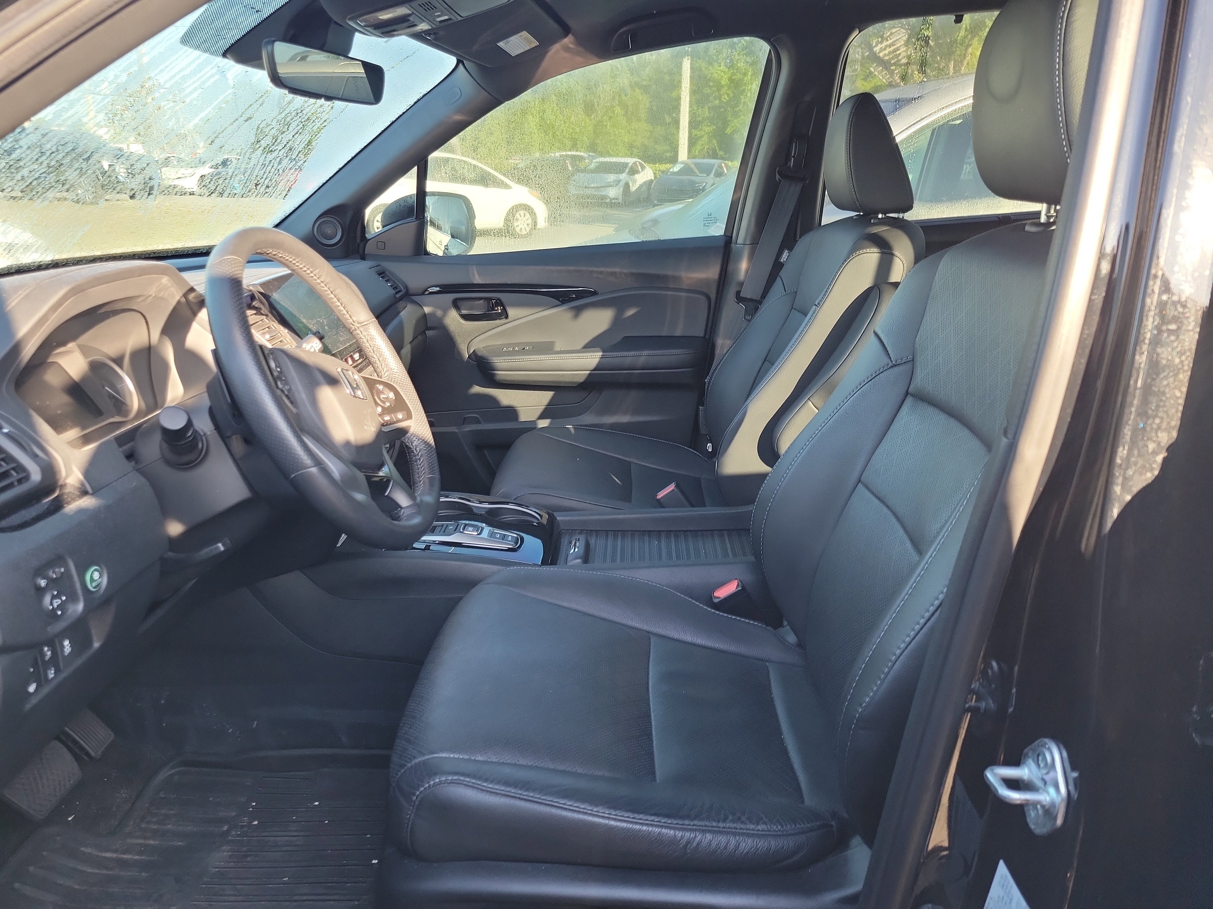 Used 2023 Honda Passport Elite image 30