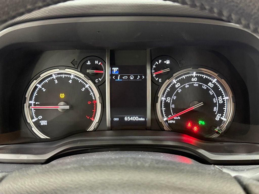 Used 2020 Toyota 4Runner Limited image 32