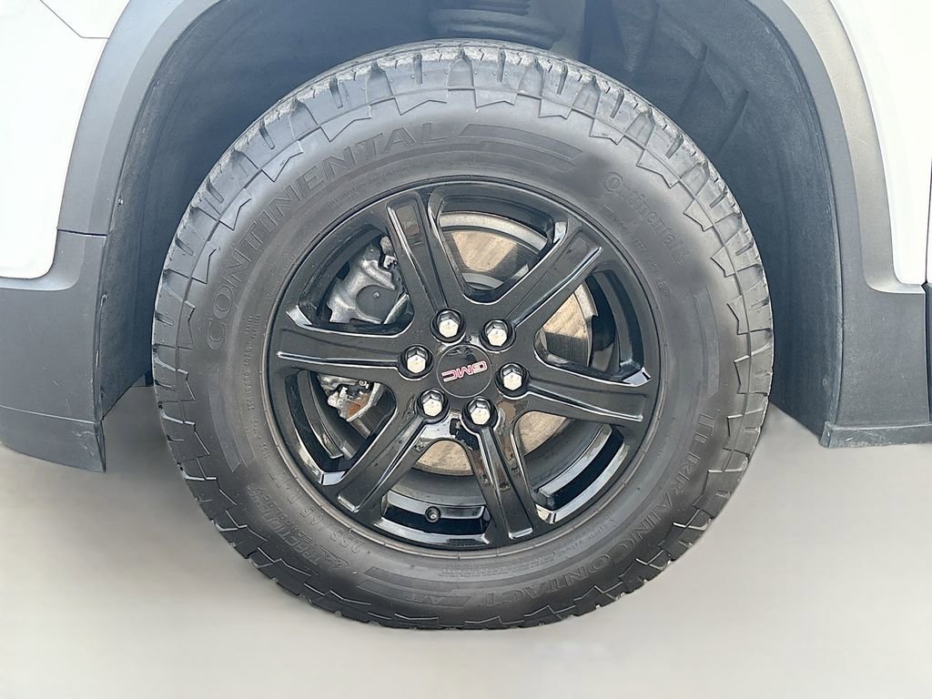 Used 2023 GMC Acadia AT4 w/ Preferred Package image 34