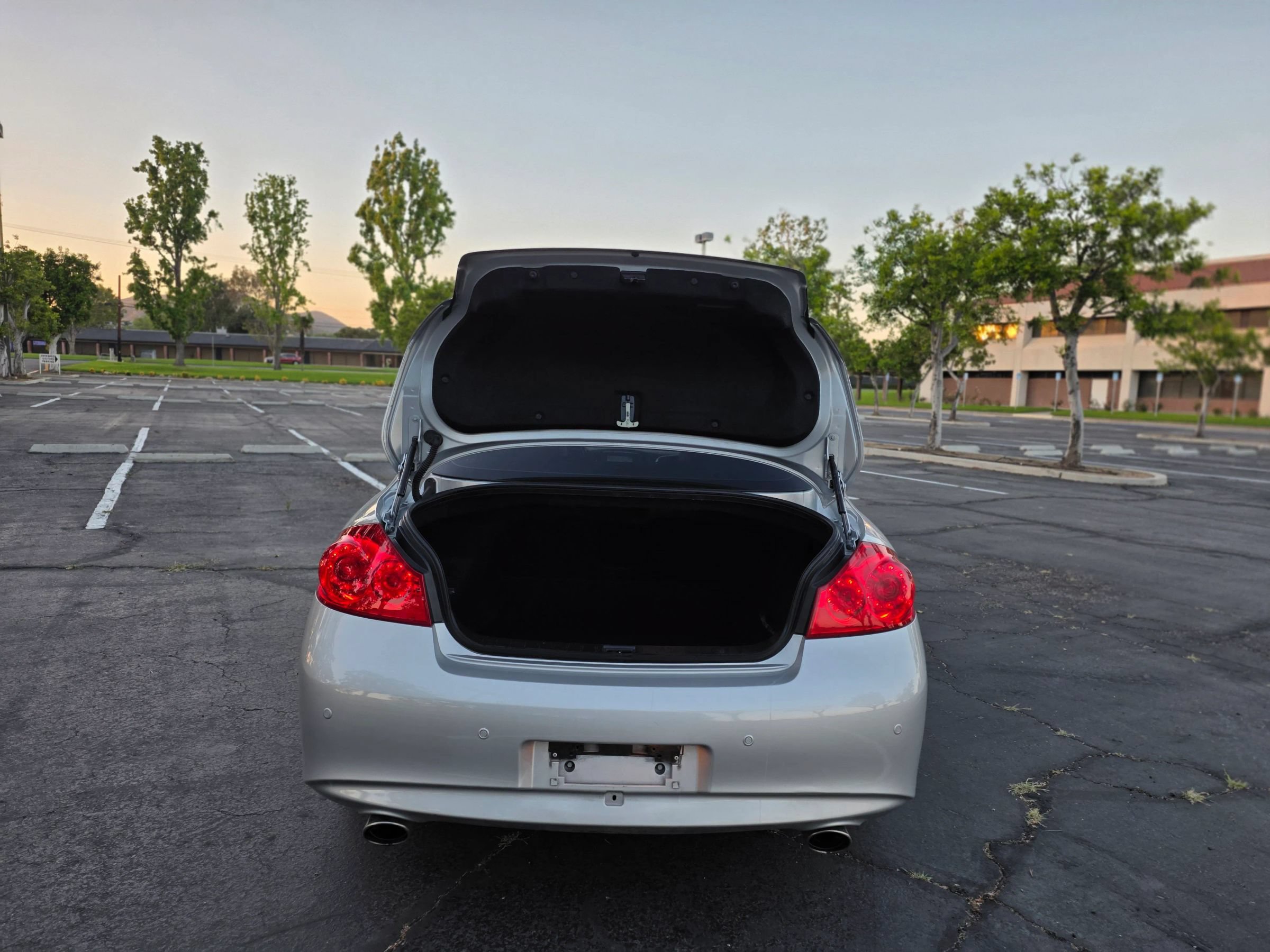 Used 2013 INFINITI G37 Journey w/ Premium Pkg RWD image 31