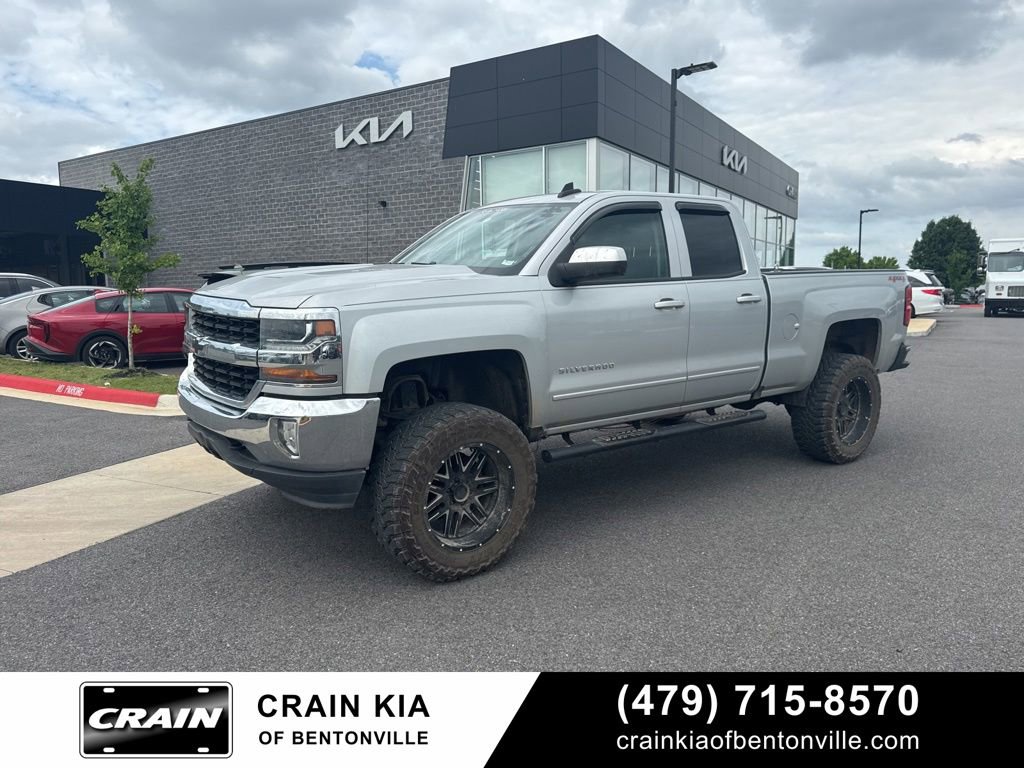 Used 2017 Chevrolet Silverado 1500 LT w/ All Star Edition AWD/4WD video 1
