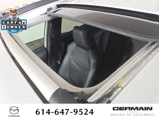 Used 2023 Toyota Corolla Cross XLE w/ Convenience Package AWD/4WD image 32