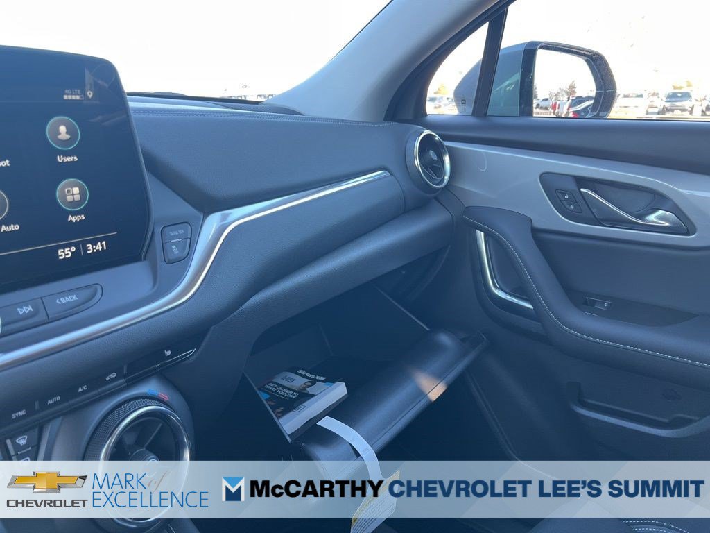 New 2026 Chevrolet Blazer LT w/ Convenience Package FWD image 50