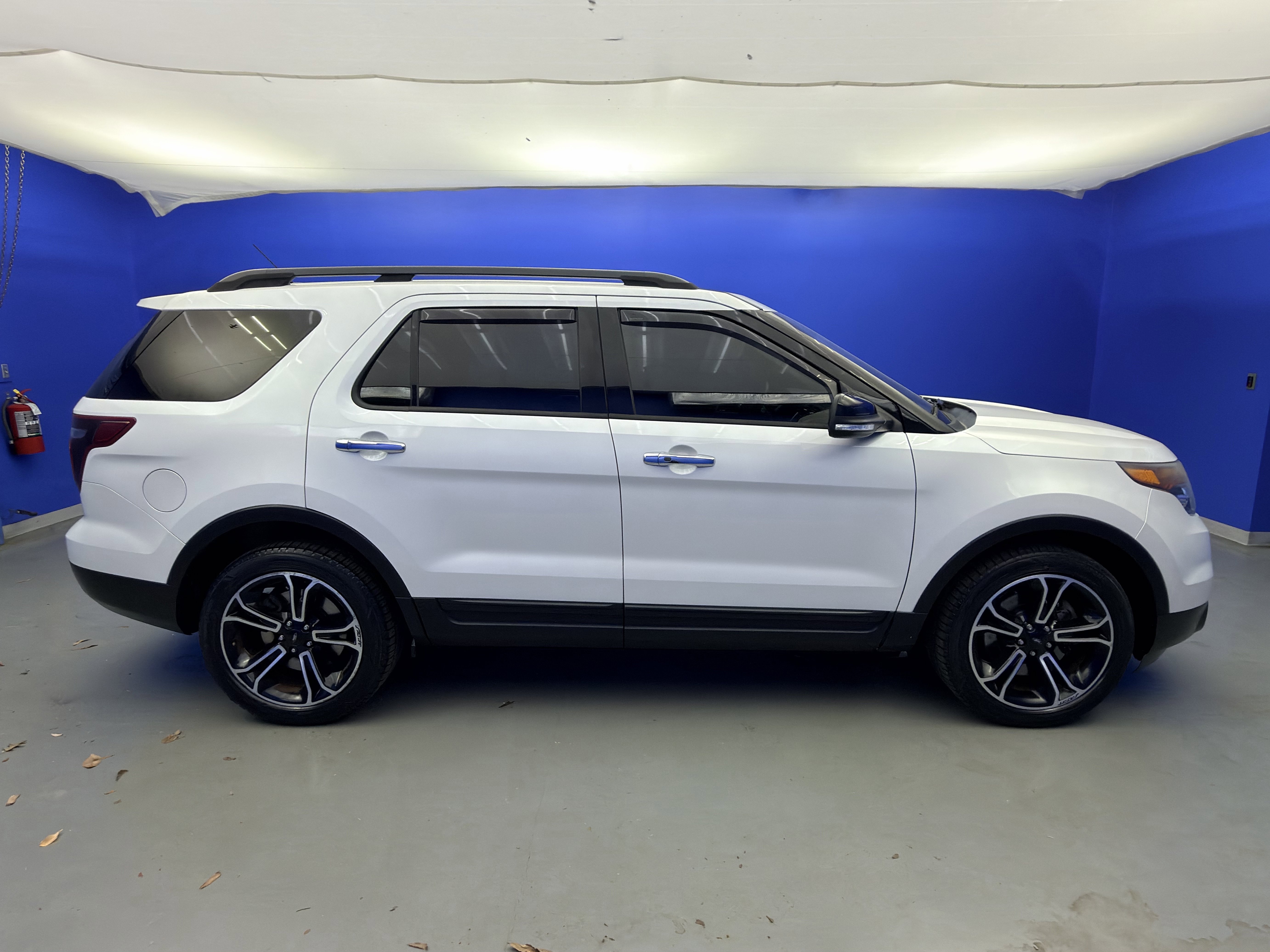 Used 2013 Ford Explorer Sport AWD/4WD image 8