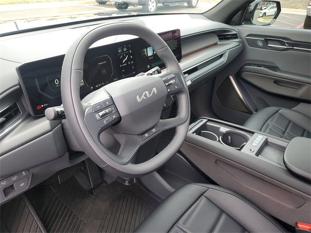 Certified 2026 Kia EV9 Land w/ Nightfall Edition Package image 21