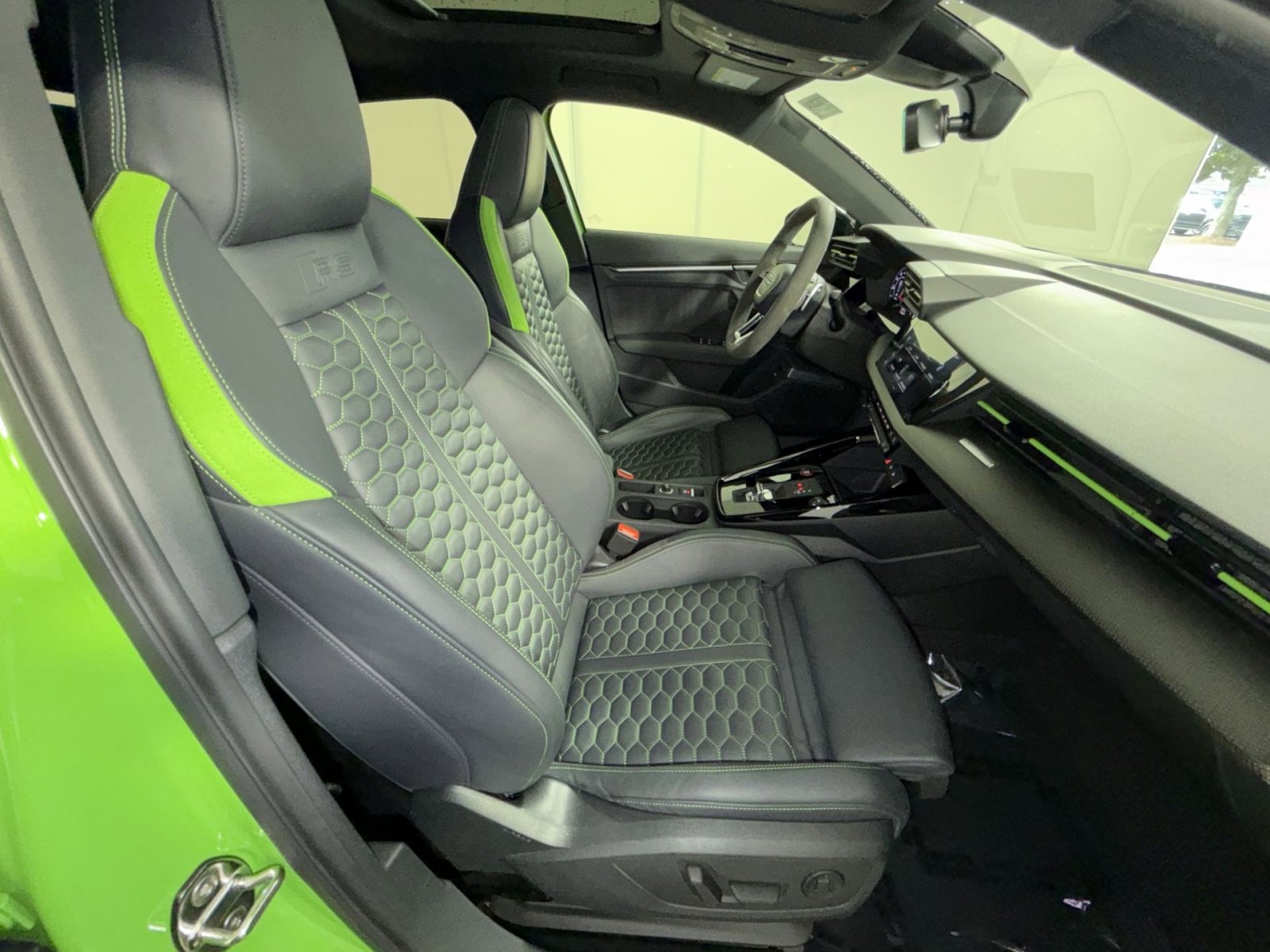 Used 2022 Audi RS 3 image 27