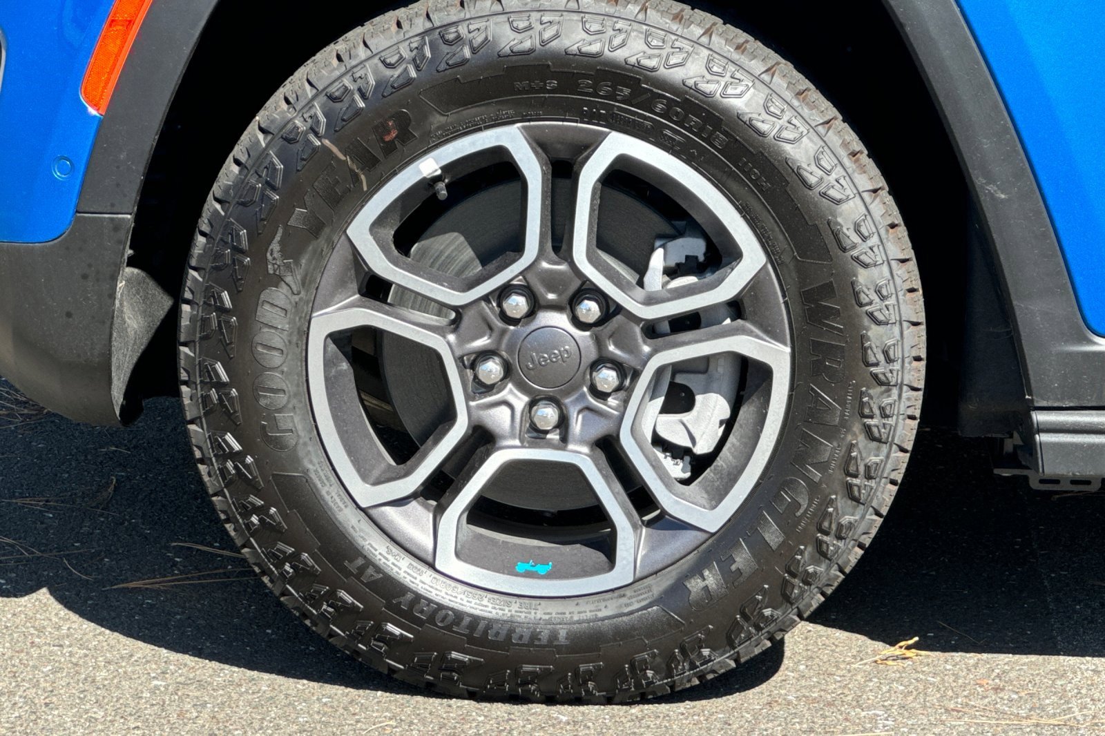 New 2023 Jeep Grand Cherokee Trailhawk w/ Advanced Protech Group II image 25