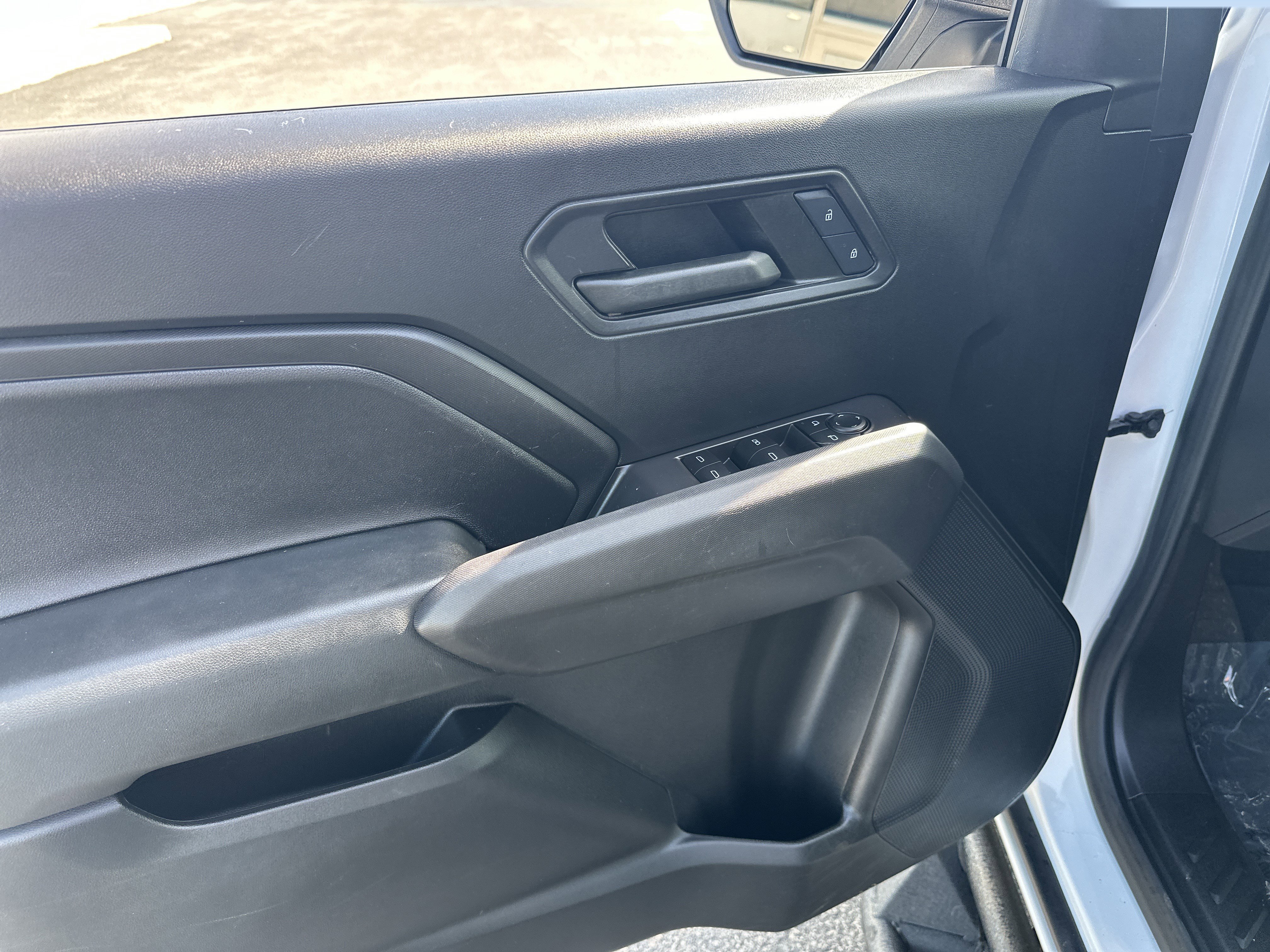 Certified 2023 Chevrolet Colorado Trail Boss w/ Technology Package image 9