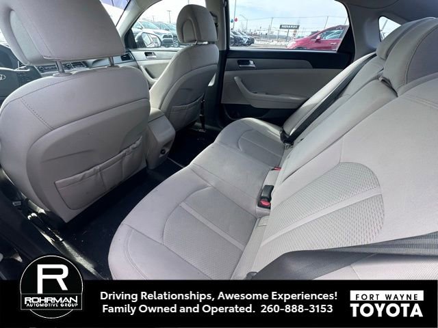 Used 2015 Hyundai Sonata SE image 8