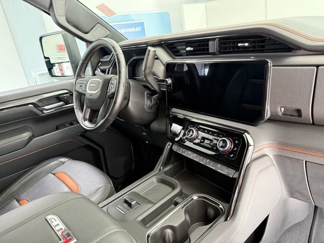 Used 2024 GMC Sierra 2500 AT4 w/ AT4 Preferred Package image 22