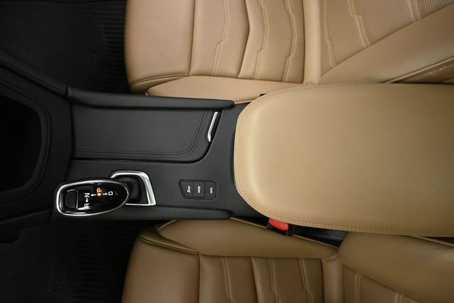 Used 2019 Cadillac XT5 Platinum AWD/4WD image 38