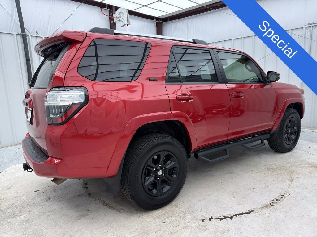 Used 2022 Toyota 4Runner SR5 Premium w/ Moonroof Package image 10