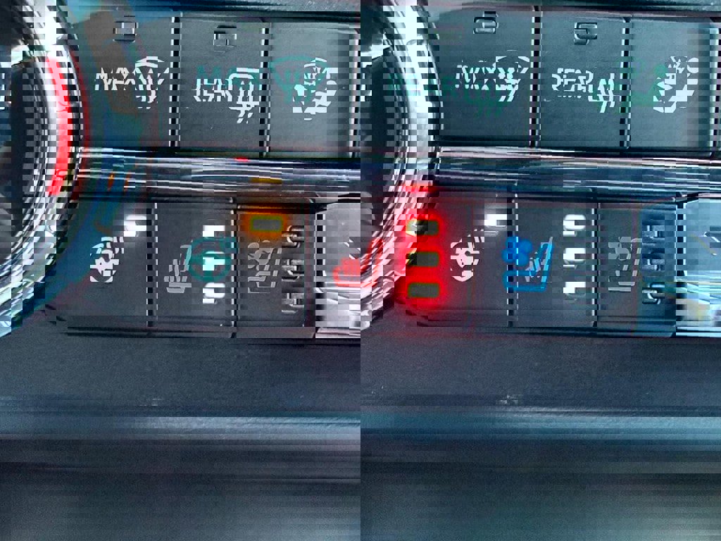 New 2026 Ford F250 Platinum w/ FX4 Off-Road Package image 43