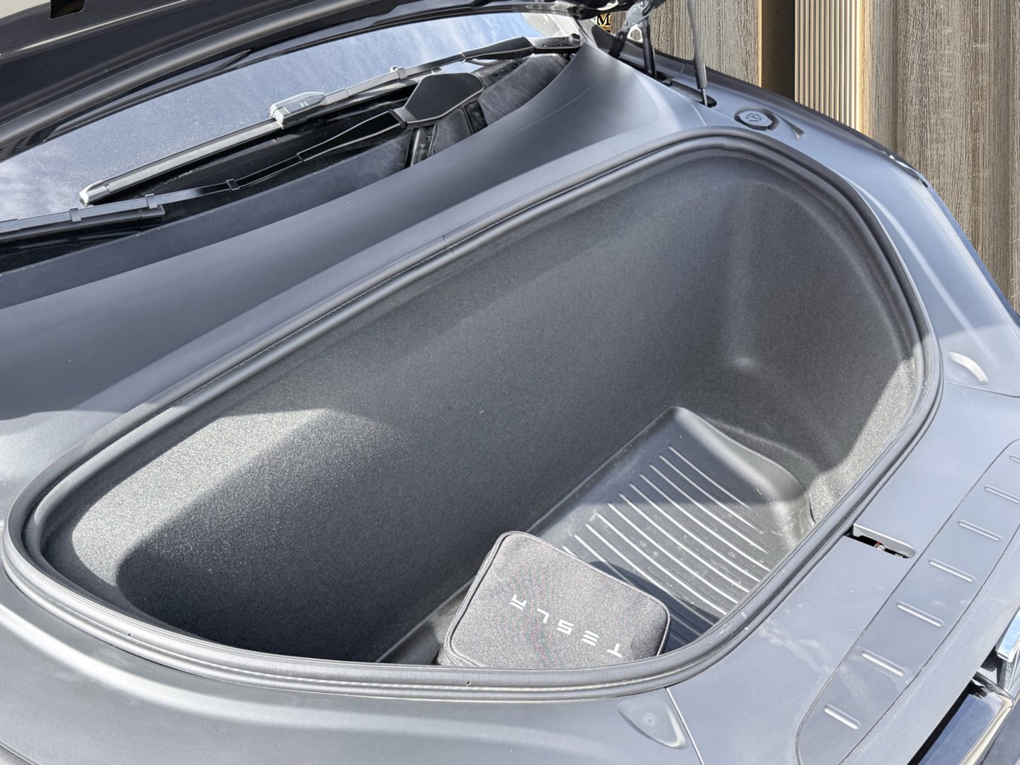 Used 2024 Tesla Model X Long Range image 23