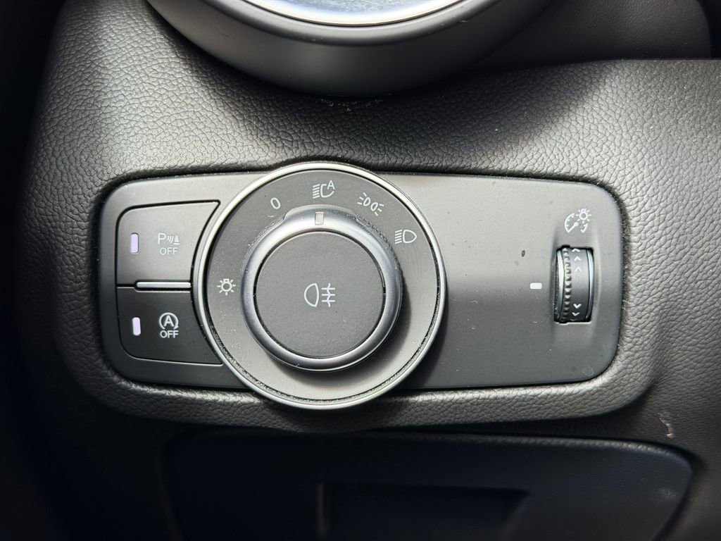 Used 2022 Alfa Romeo Giulia Veloce image 16