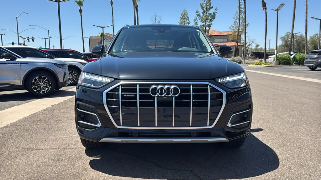 Used 2021 Audi Q5 Prestige w/ Prestige Package AWD/4WD image 3