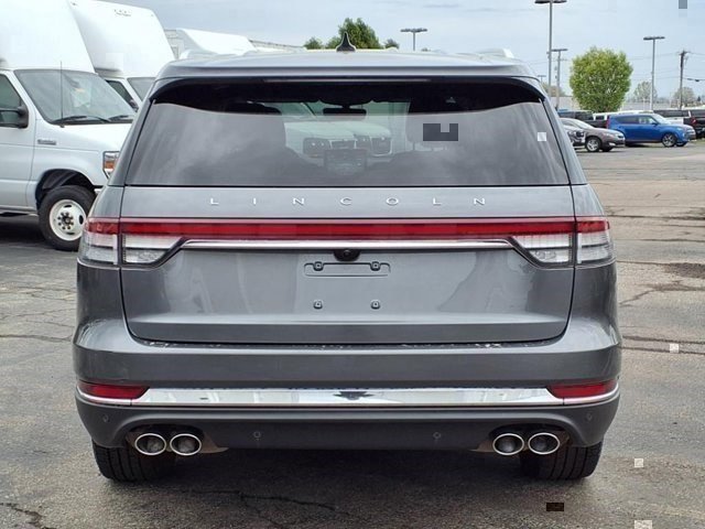 Certified 2023 Lincoln Aviator AWD w/ Premium Package image 5