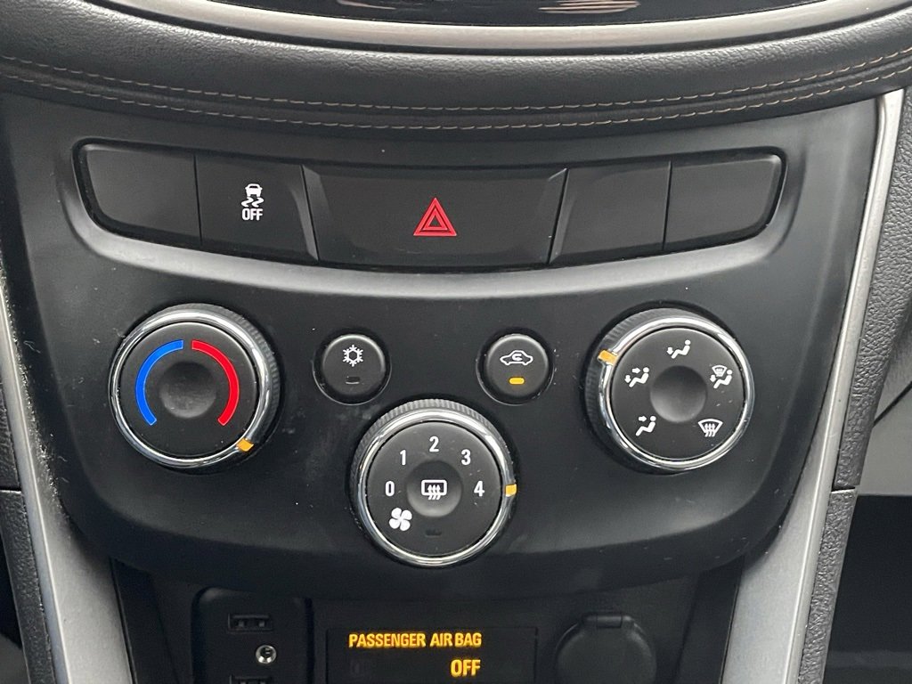 Certified 2020 Chevrolet Trax LS w/ Tint and Cruise Package image 30
