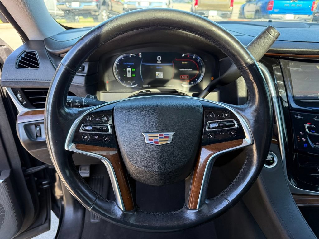Used 2019 Cadillac Escalade Luxury AWD/4WD image 14