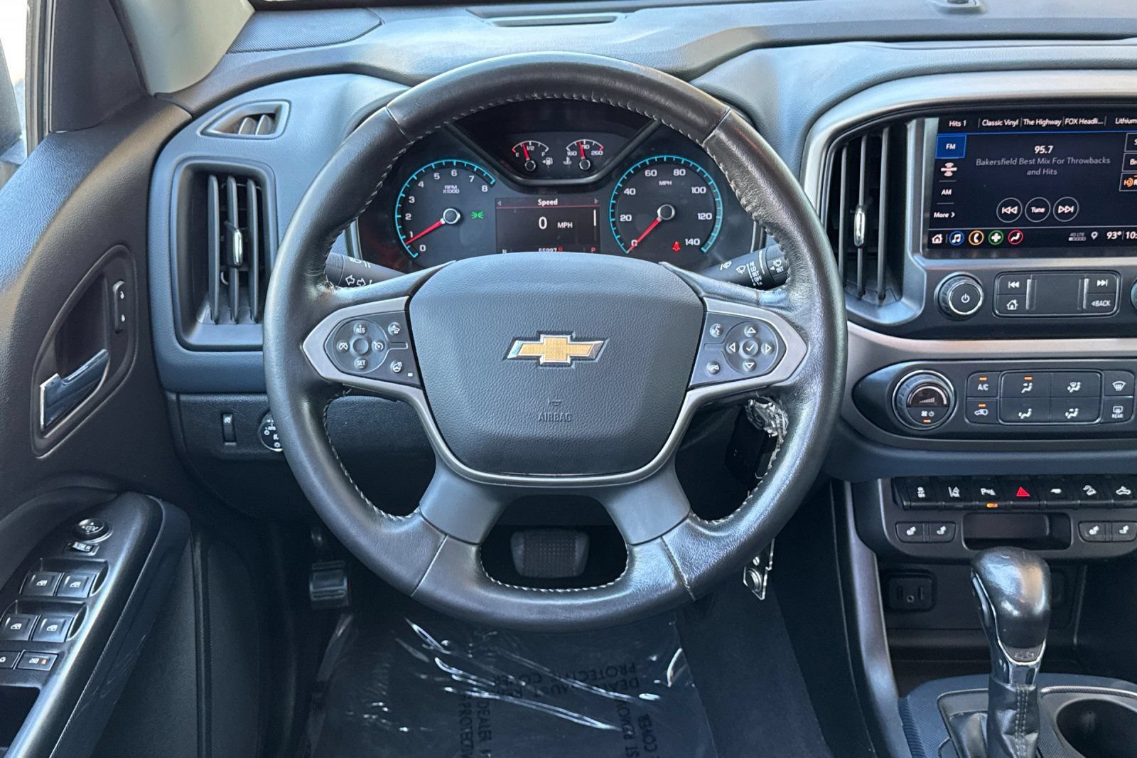 Certified 2022 Chevrolet Colorado Z71 w/ Safety Package RWD image 15