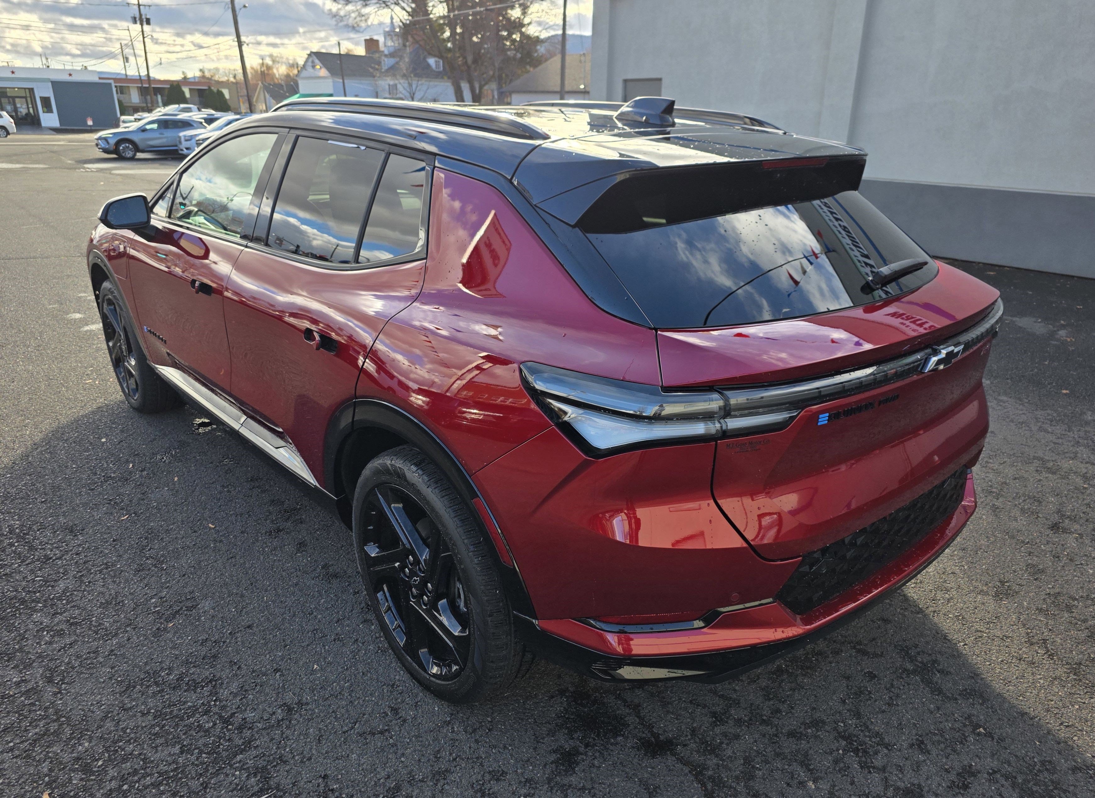 Used 2025 Chevrolet Equinox EV RS image 28