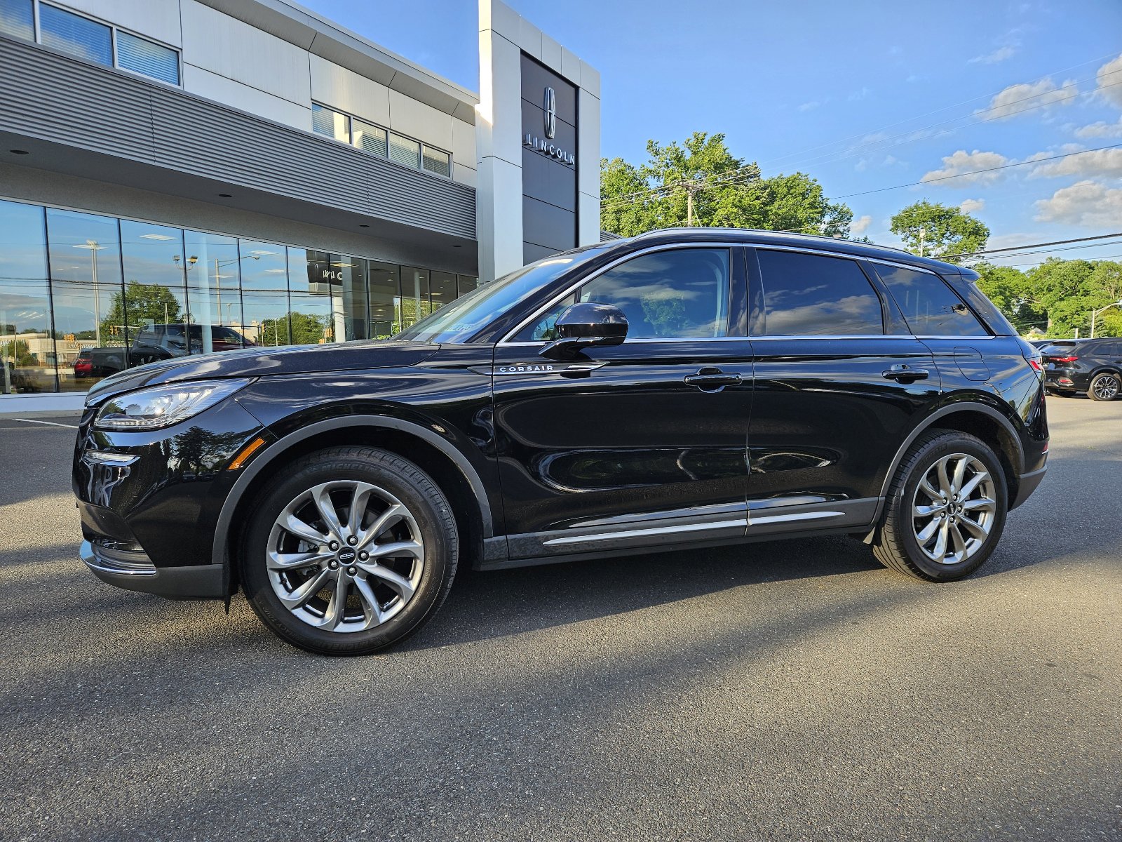 Used 2022 Lincoln Corsair AWD w/ Premium Package