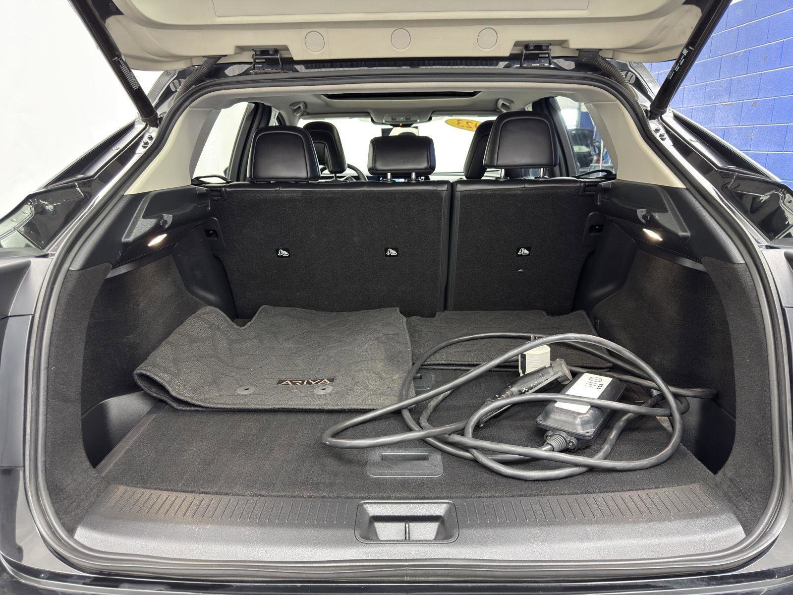 Used 2023 Nissan Ariya FWD image 30