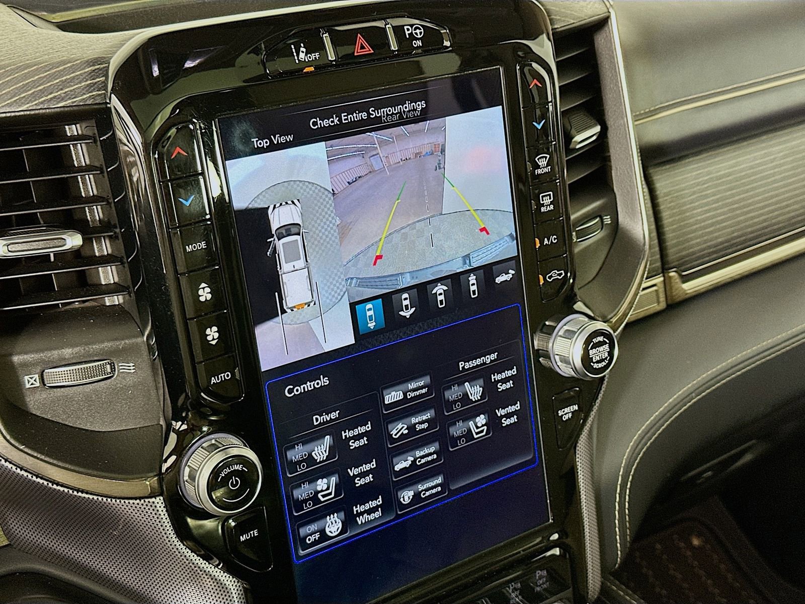 Used 2020 RAM 1500 Limited AWD/4WD image 16