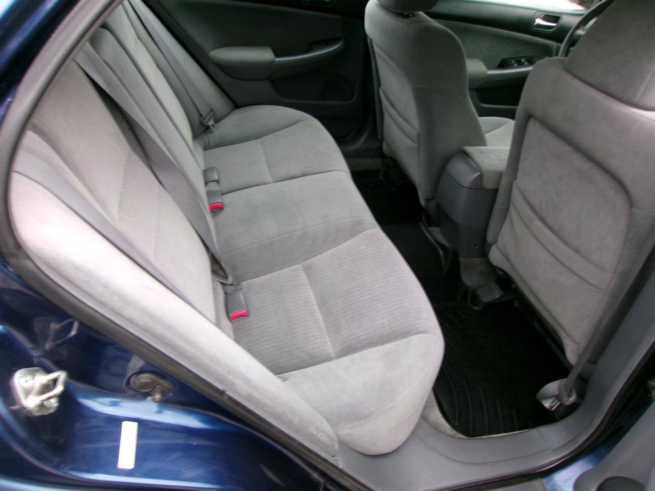 Used 2005 Honda Accord LX image 6