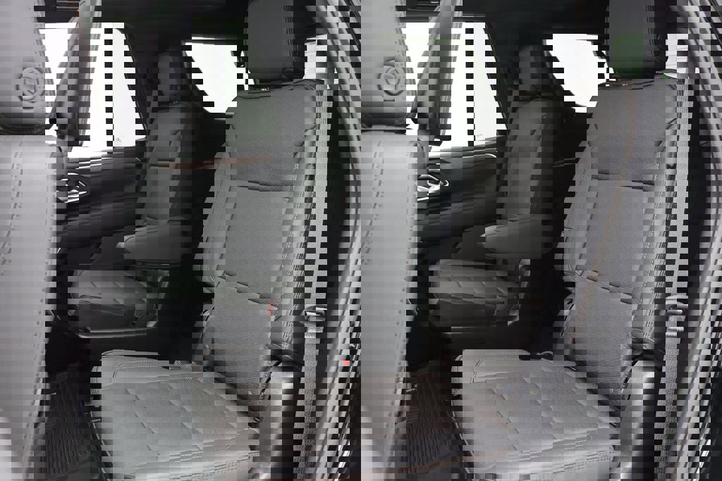 Used 2024 Chevrolet Tahoe High Country w/ Advanced Technology Package image 18