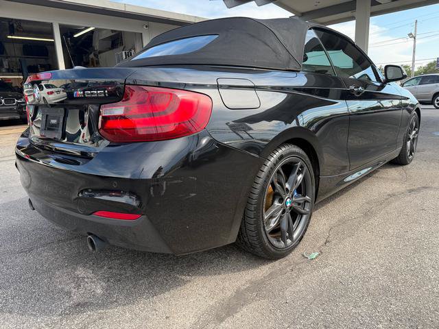 Used 2016 BMW M235i xDrive Convertible AWD/4WD image 3