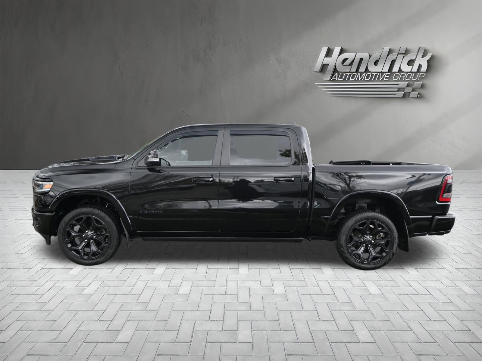 Used 2022 RAM 1500 Limited image 10