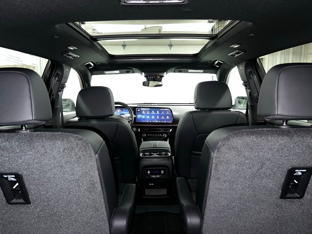 New 2026 Chevrolet Traverse Z71 image 36