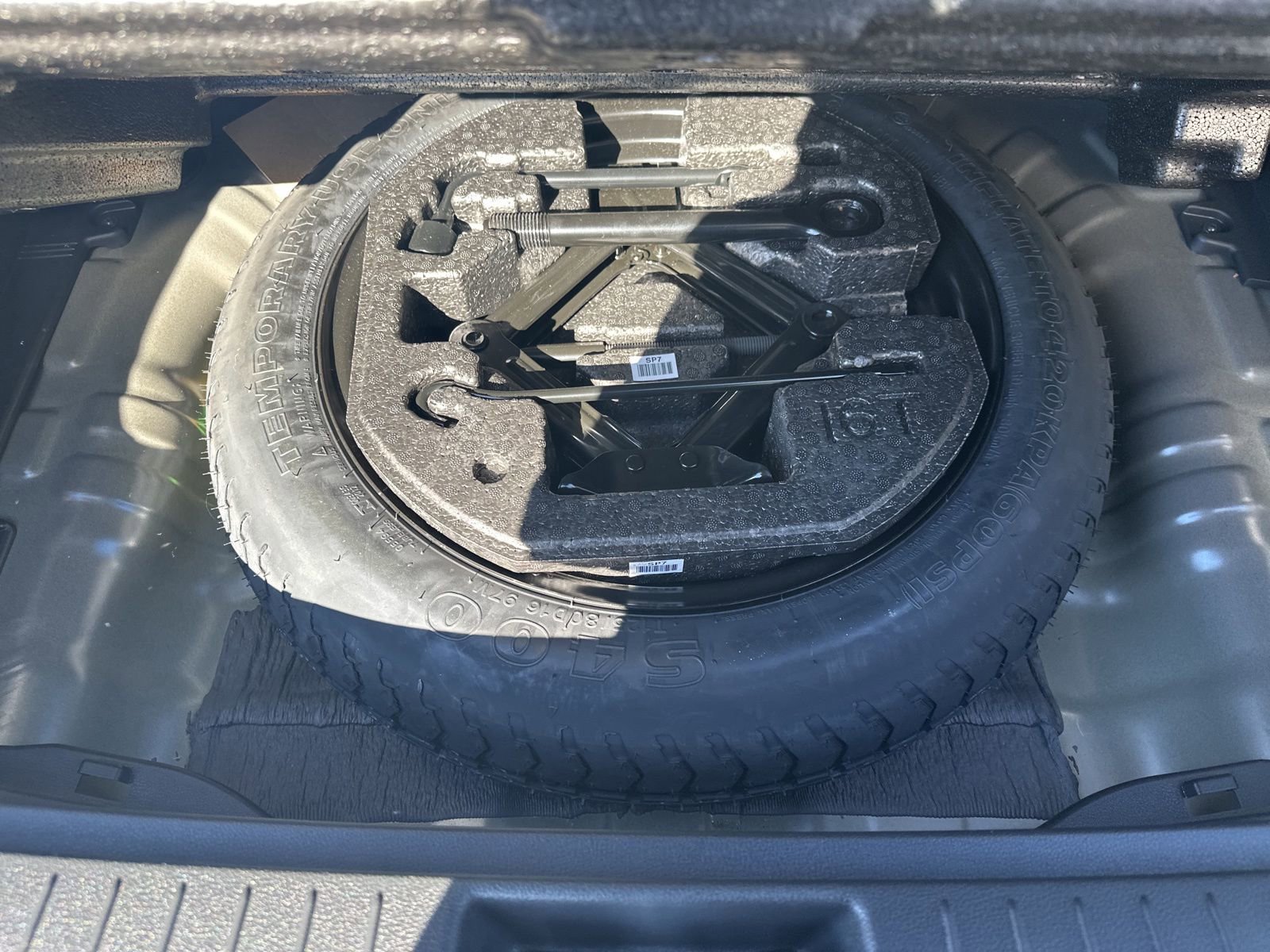 Used 2023 Hyundai Kona Limited image 39