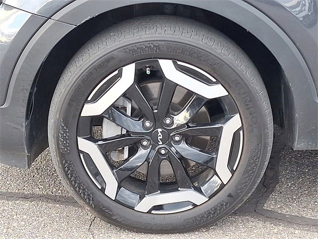 Used 2024 Kia Telluride S image 30