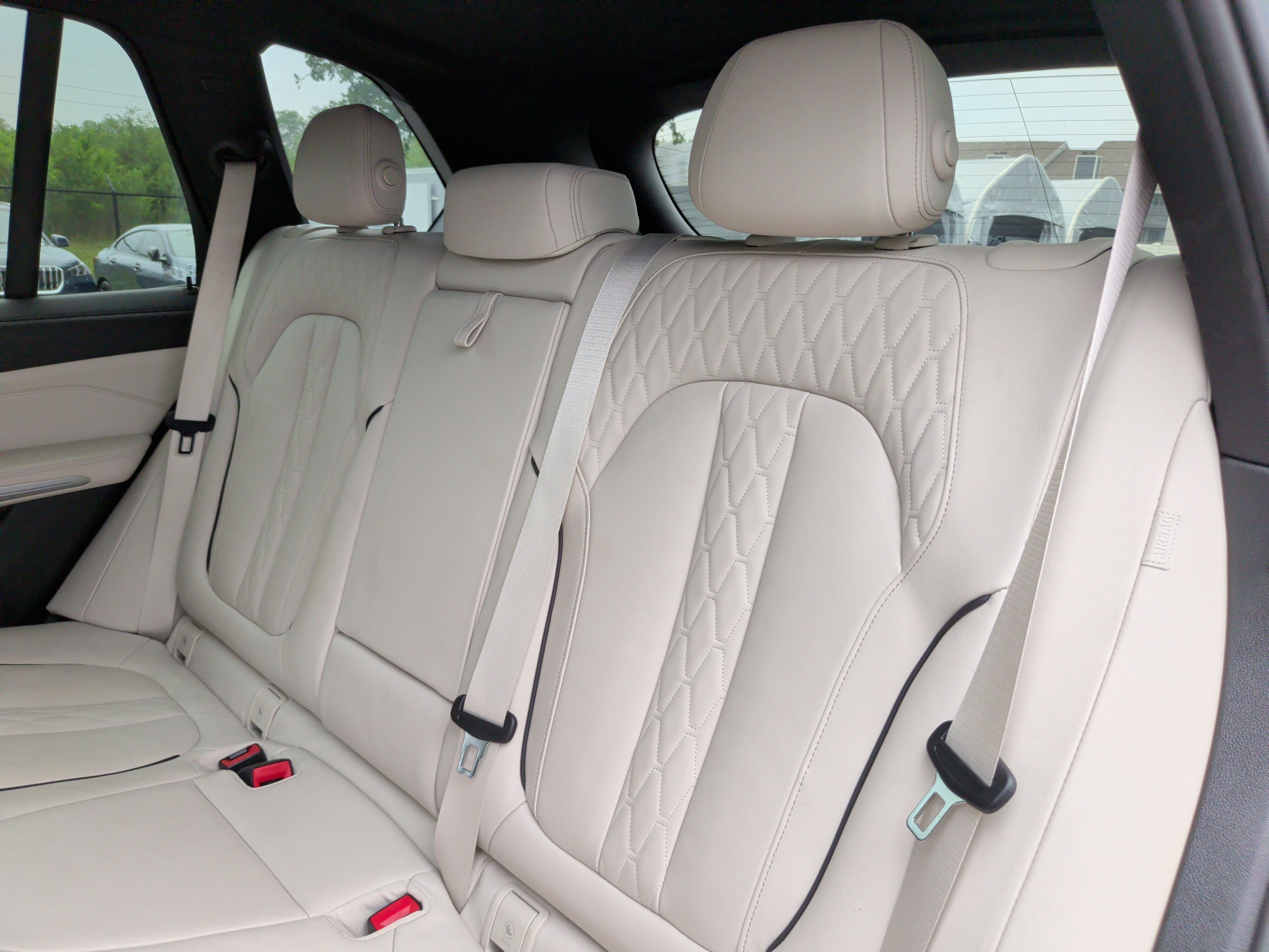 Certified 2024 BMW X5 xDrive40i w/ M Sport Package AWD/4WD image 38