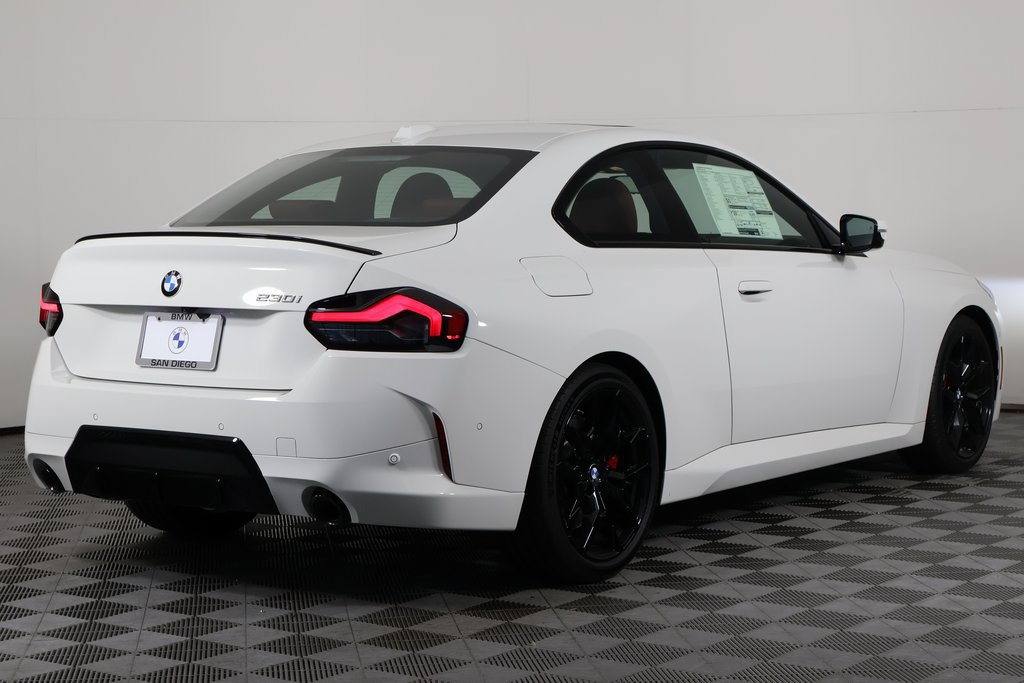 New 2026 BMW 230i Coupe w/ Premium Package RWD image 2