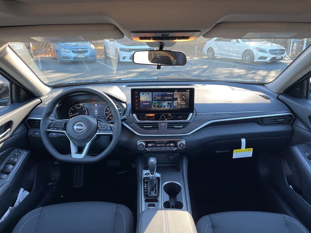 New 2025 Nissan Altima 2.5 SV w/ SV Premium Package image 6