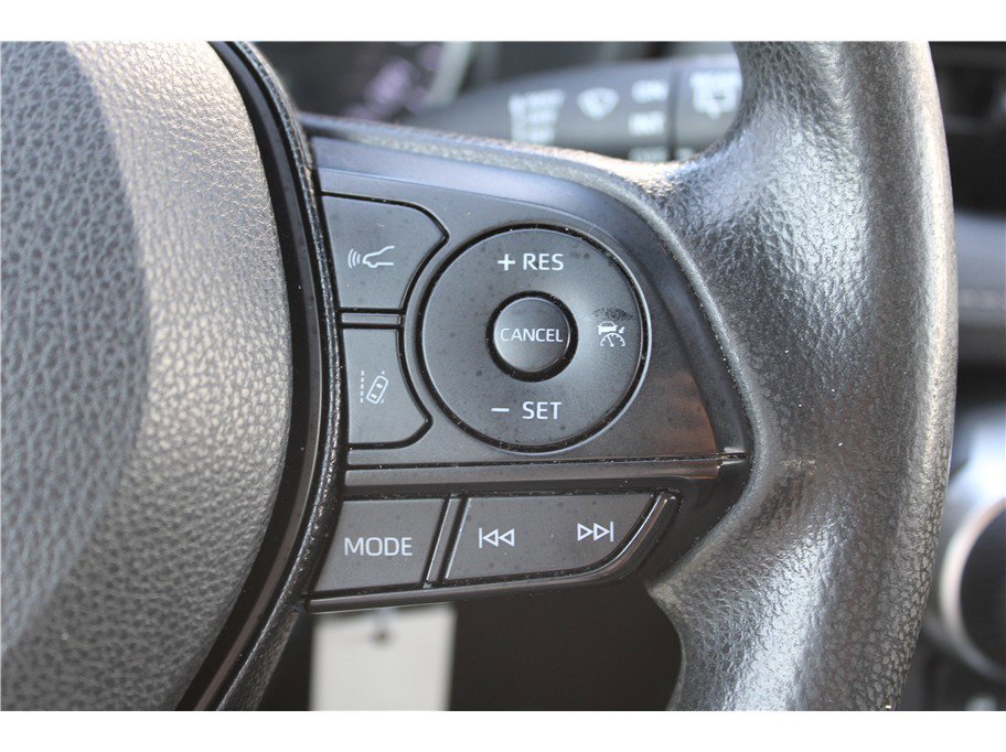 Used 2020 Toyota RAV4 LE w/ All Weather Liner Package image 18